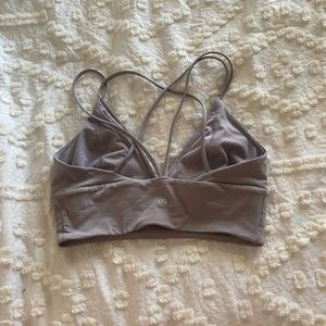 lululemon sports bra